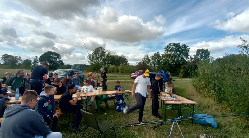 Gemeinschaftsangeln am Nordstemmer See: Teamarbeit, Artenvielfalt und starke Jugendgruppen